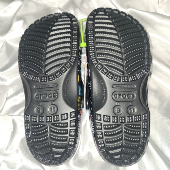 Crocs | The Nightmare Before Christmas | Jack & Sally Classic Clogs | Sz W11/M9 - Picture 5 of 13